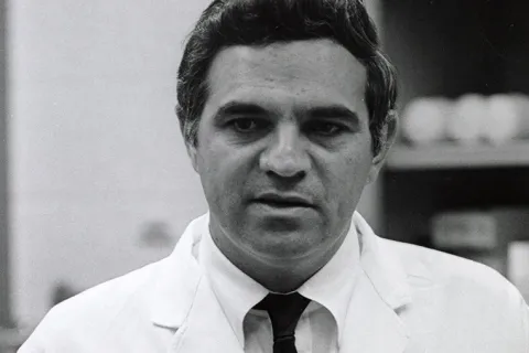 Papers of Neurosurgery Pioneer Dr. Peter Jannetta Open for Research at the University of Pittsburgh Library System Papers of Neurosurgery Pioneer Dr. Peter Jannetta Open for Research at the University of Pittsburgh Library System