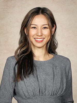 Jennifer Moon-Chung Headshot