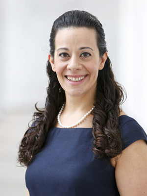 Katherine Zwaard Headshot