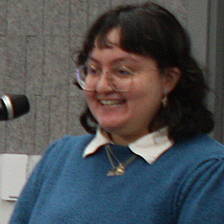 Marisleysis talking about their research